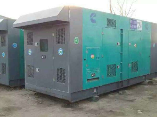 赫章合同中关于工期延误的责任如何界定和处理？